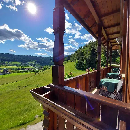 Landgasthof Hasbauer Bed & Breakfast 3*