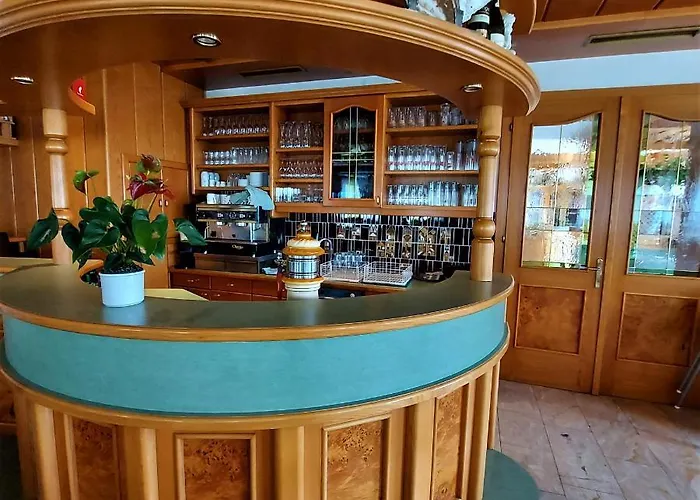 Bed & Breakfast Landgasthof Hasbauer 3*